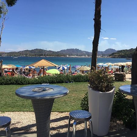 Luxury Apartment Sardegna مارينا دي بورتيسكو الغرفة الصورة