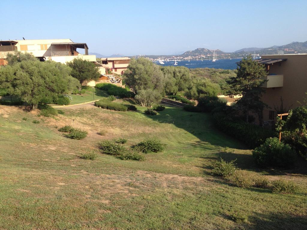 Luxury Apartment Sardegna مارينا دي بورتيسكو الغرفة الصورة