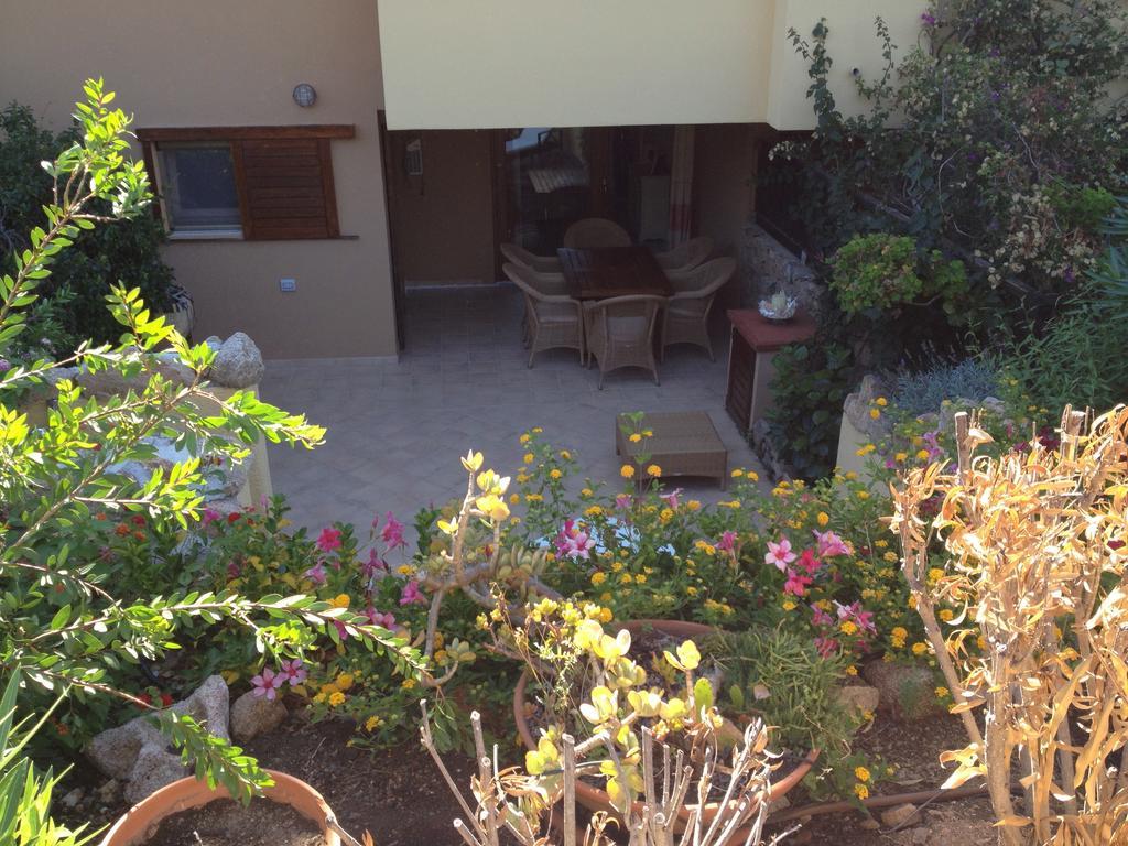 Luxury Apartment Sardegna مارينا دي بورتيسكو الغرفة الصورة